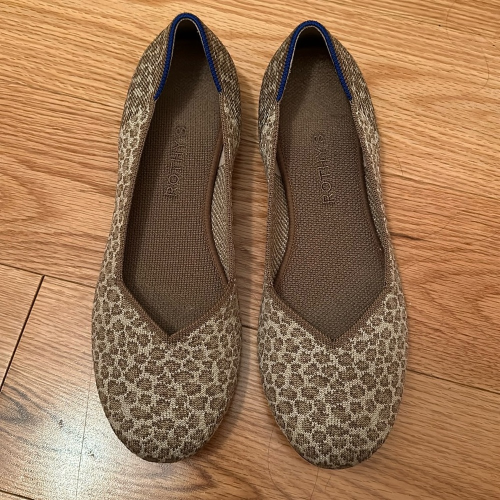 Rothy’s the flat size 10 portobello spot.